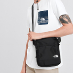 THE NORTH FACE 4L Outdoor Bags Nylon Black Men"s