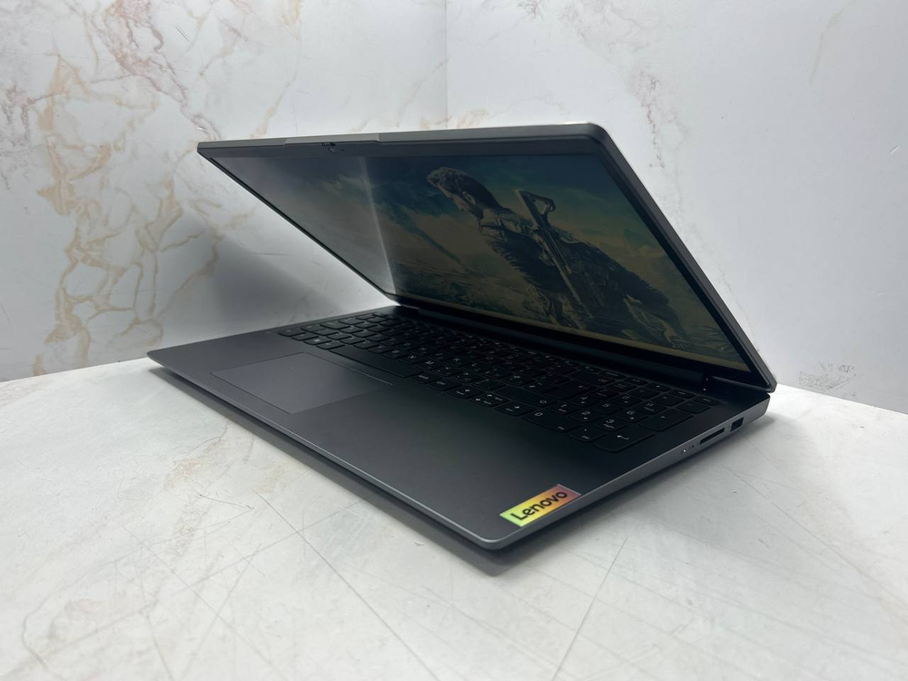 Ноутбук Lenovo IdeaPad 3-15ITL6. 15.6"/Intel Core i3-1115G4/RAM 4Gb/SSD 1024Gb/Intel UHD/1920*10800/TN/Windows 11/серый