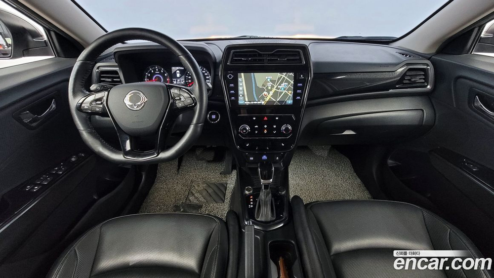 KG Mobility (Ssangyong) Very New Tivoli Бензин 1.5 2WD (03.2020)