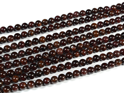 10040-5 Гранат шар гладкий 5-6мм, нить 38см