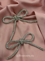 Декоративный бантик из стразового серебристого шнура