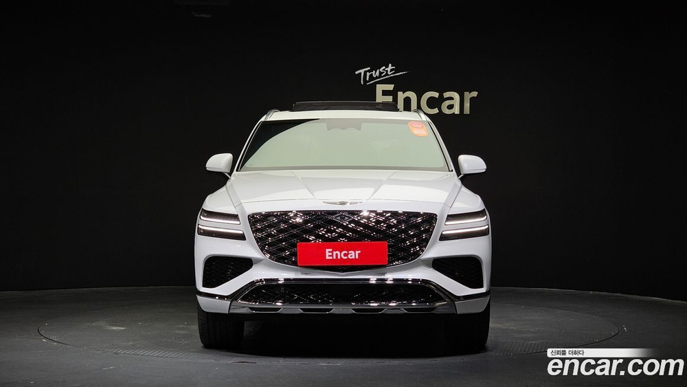 Genesis GV80 2.5T Бензин 2WD (06.2024)