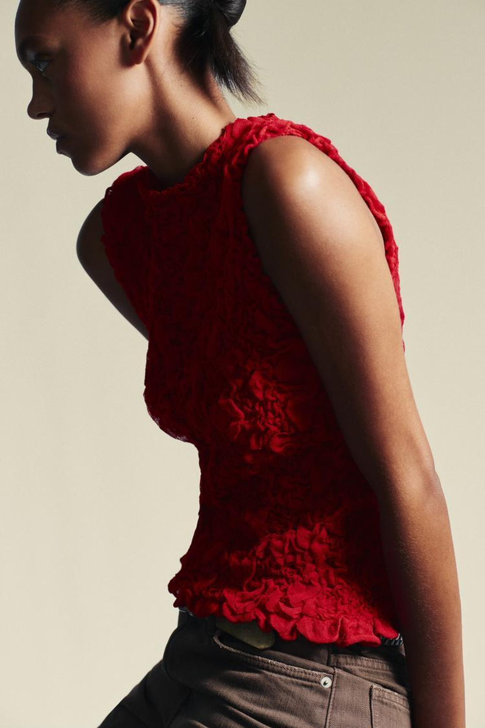 ZARA ТЕКСТУРИРОВАННЫЙ ТРИКОТАЖНЫЙ ТОП, КРАСНЫЙ