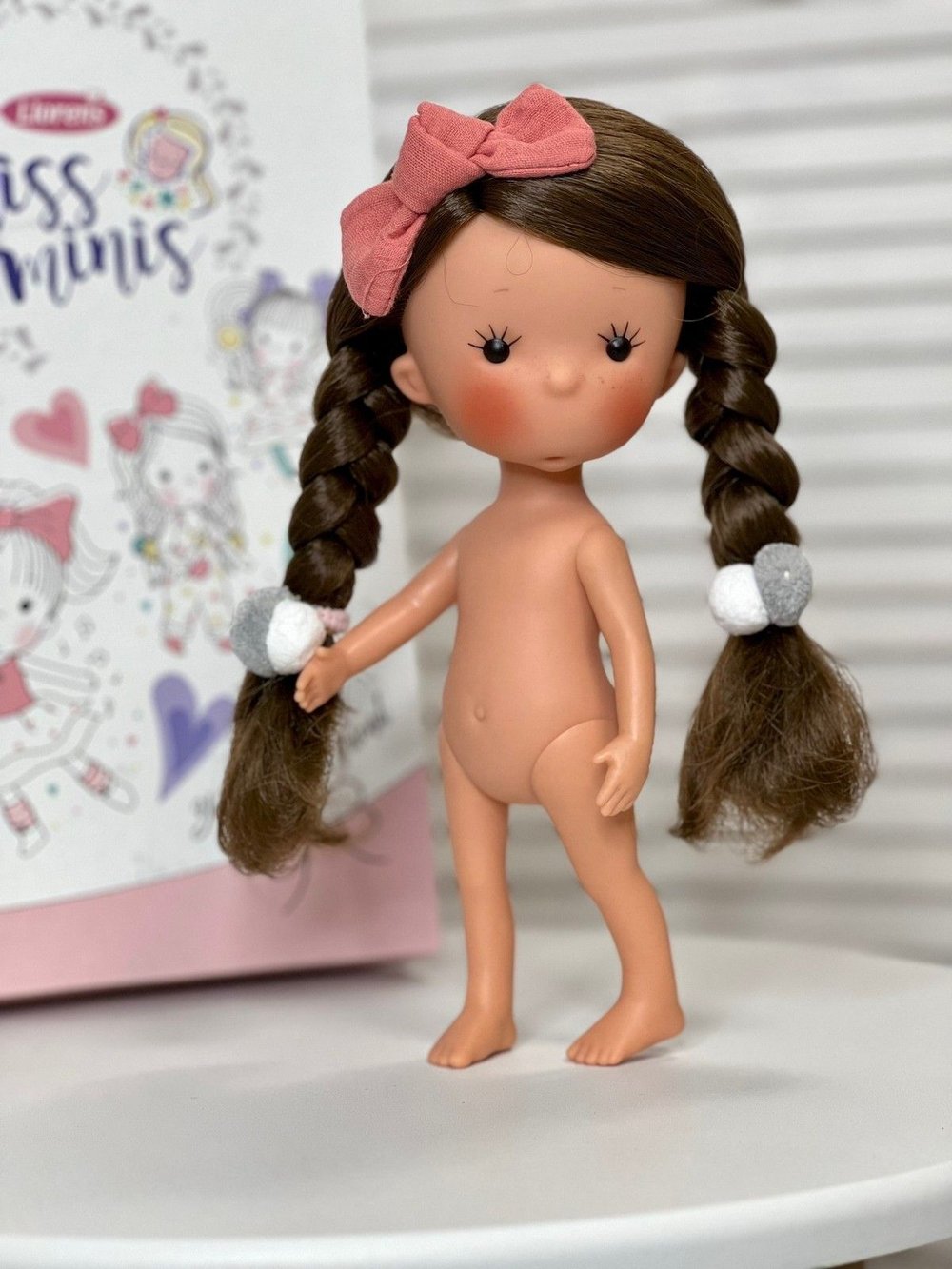 Кукла Llorens виниловая 26см Miss Bella (52601)