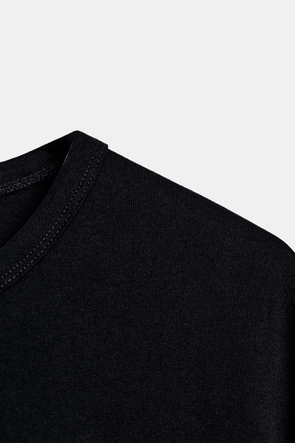 ZARA ФУТБОЛКА В СТИЛЕ РУСТИК С РУКАВАМИ ТРИ ЧЕТВЕРТИ, УГОЛЬНЫЙ