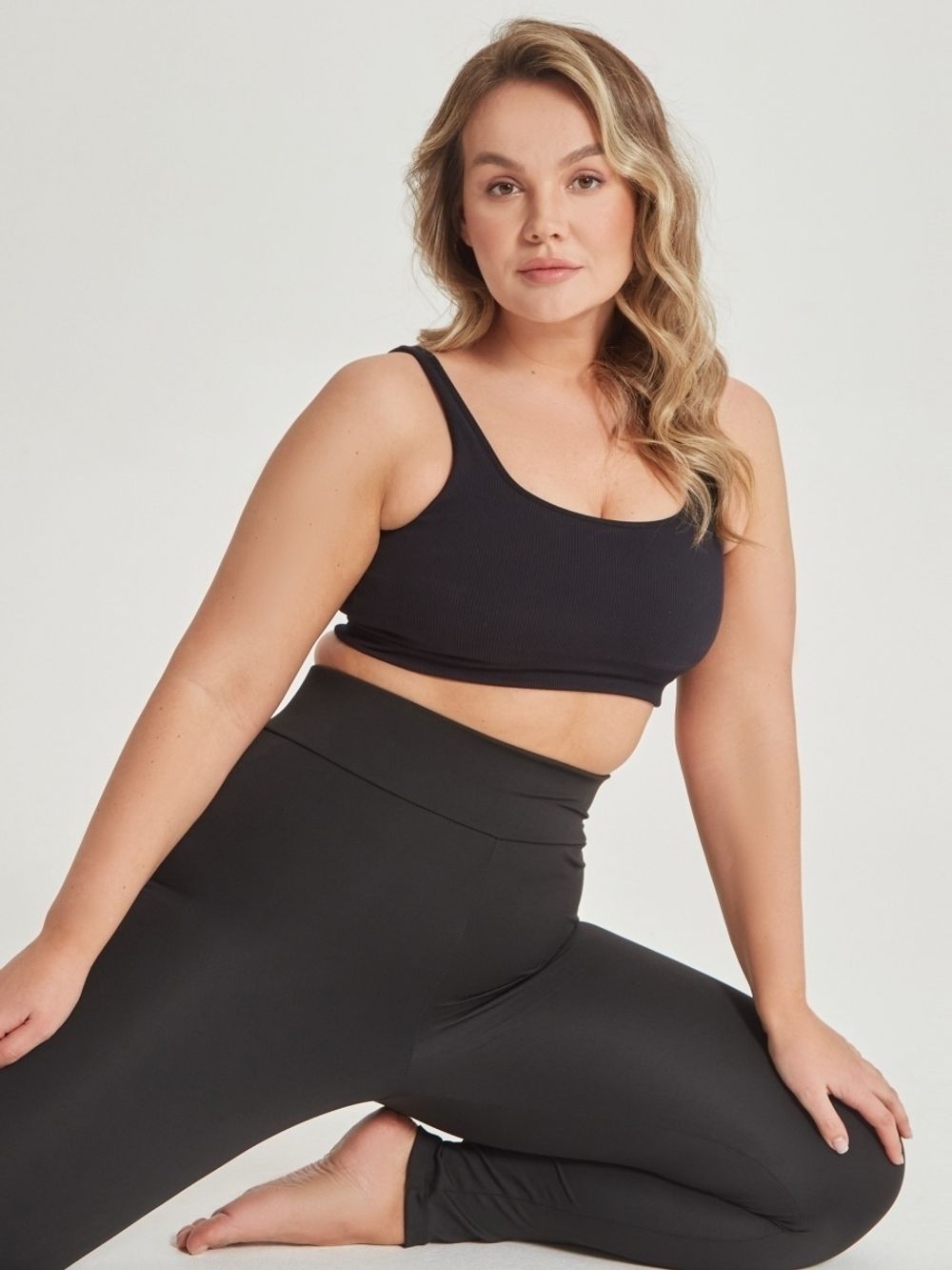 Леггинсы утягивающие спортивные