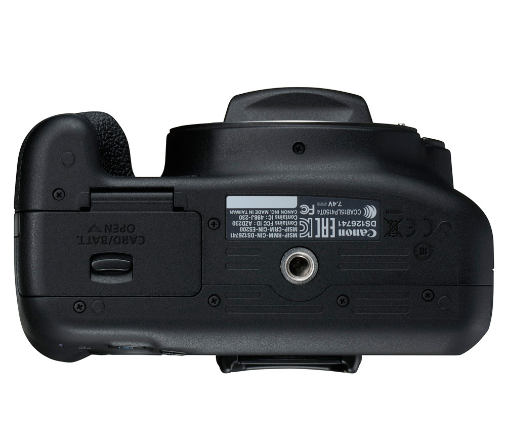 Зеркальный фотоаппарат Canon EOS 2000D Kit EF-S 18-55 III DC (уцененный)