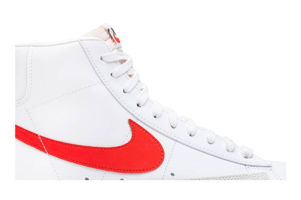 Кроссовки Nike Blazer 77 Vintage "Habanero Red"