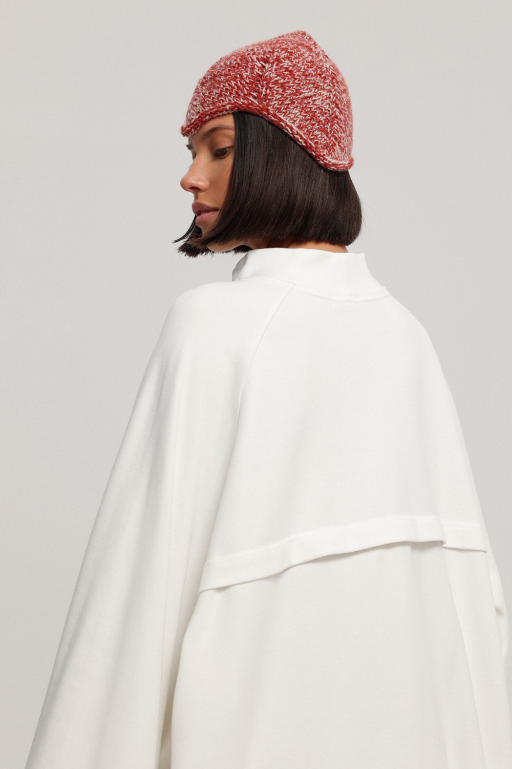 Лонгслив с кокеткой