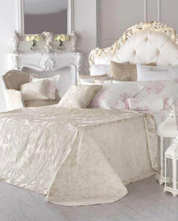 Покрывало 270х270 Blumarine Luxury Perla