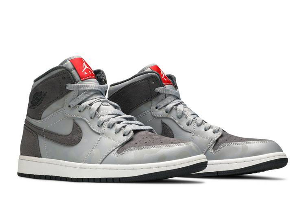 Кроссовки Jordan Air Jordan 1 Retro High Camo 3M Wolf Grey