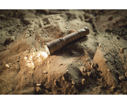 Armytek Dobermann Pro Magnet USB Sand (теплый свет)