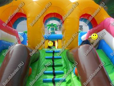 Надувная полоса препятствий "Мишки" 18*4*6 м