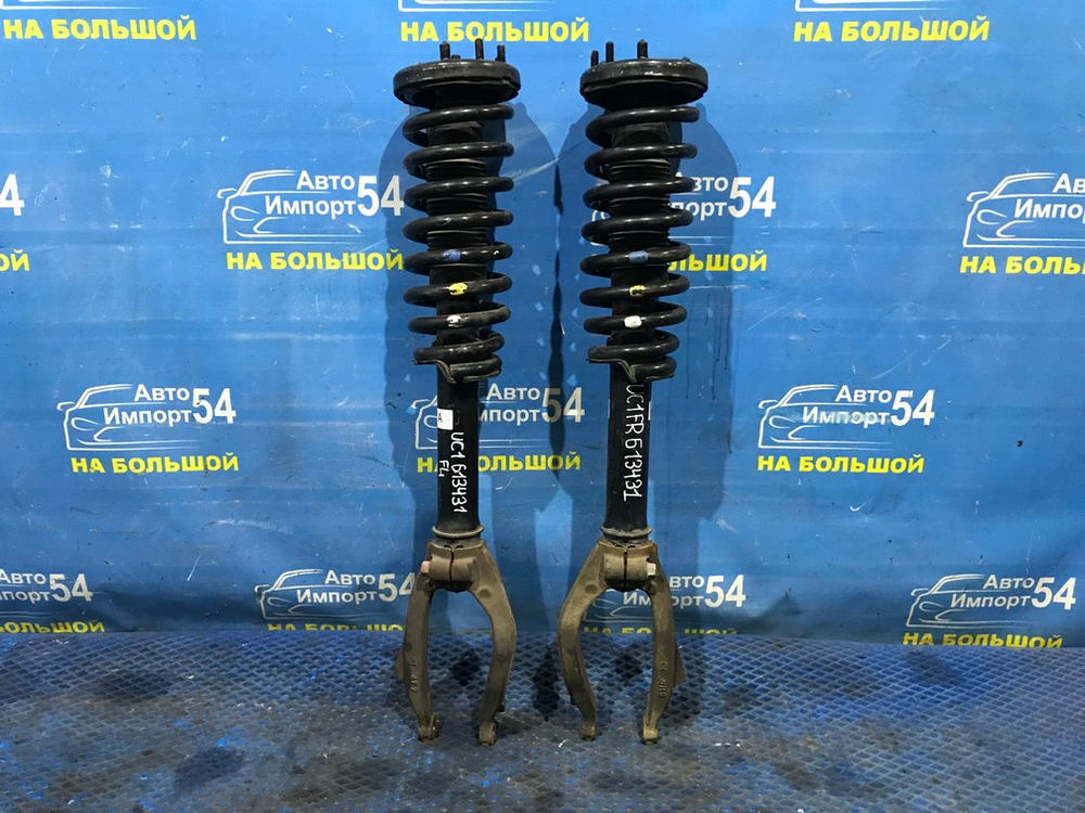 Стойка передняя правая Honda INSPIRE 2003-2007