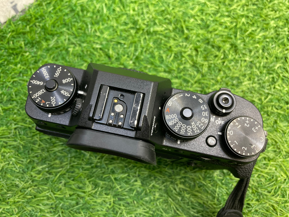 FujiFilm X-T2 100 кадров