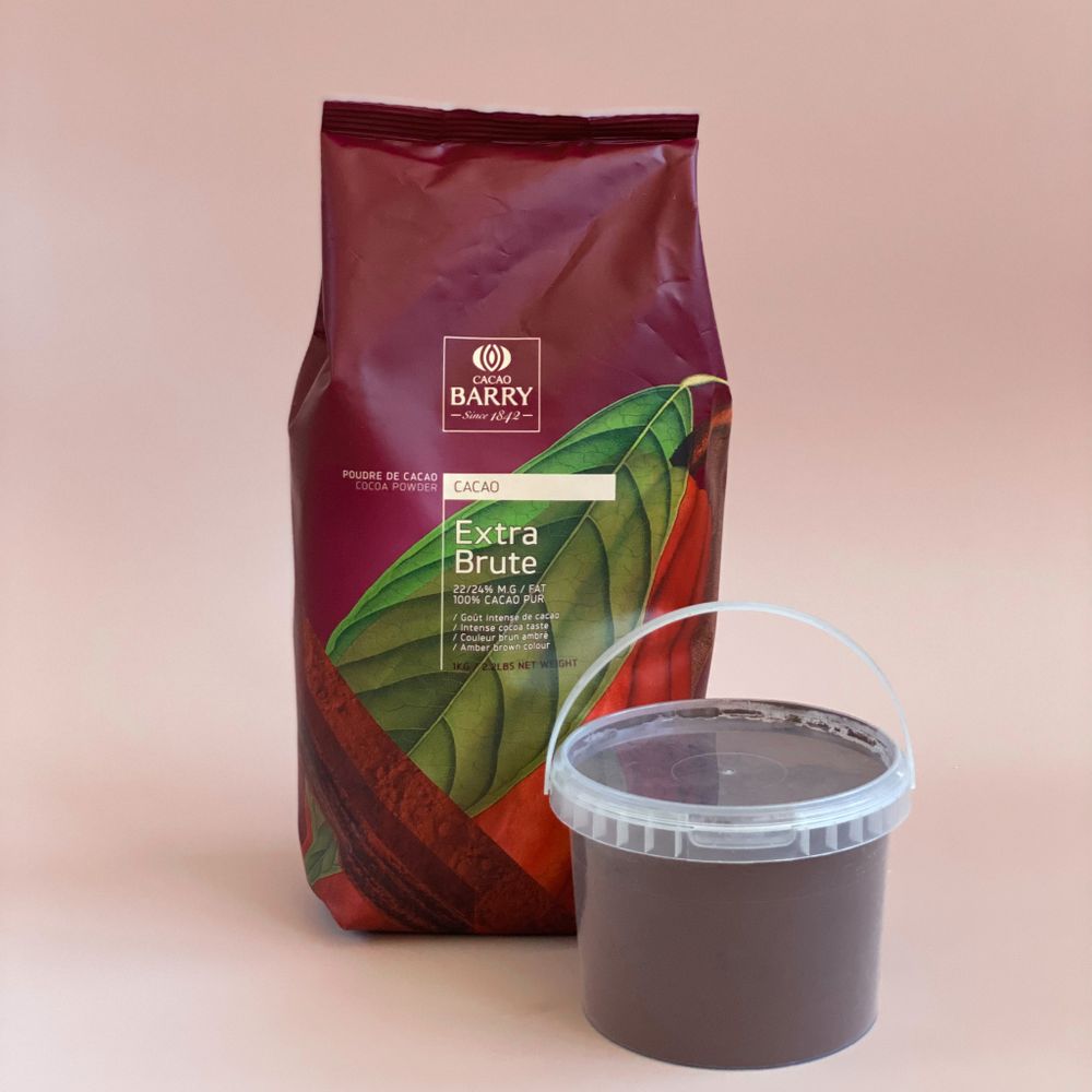 Какао-порошок Extra Brute, темно-красный, 22-24 % Cacao Barry (Франция), 250 грамм.