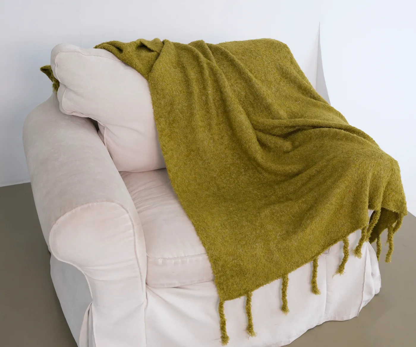 Плед с кисточками, 170х130см