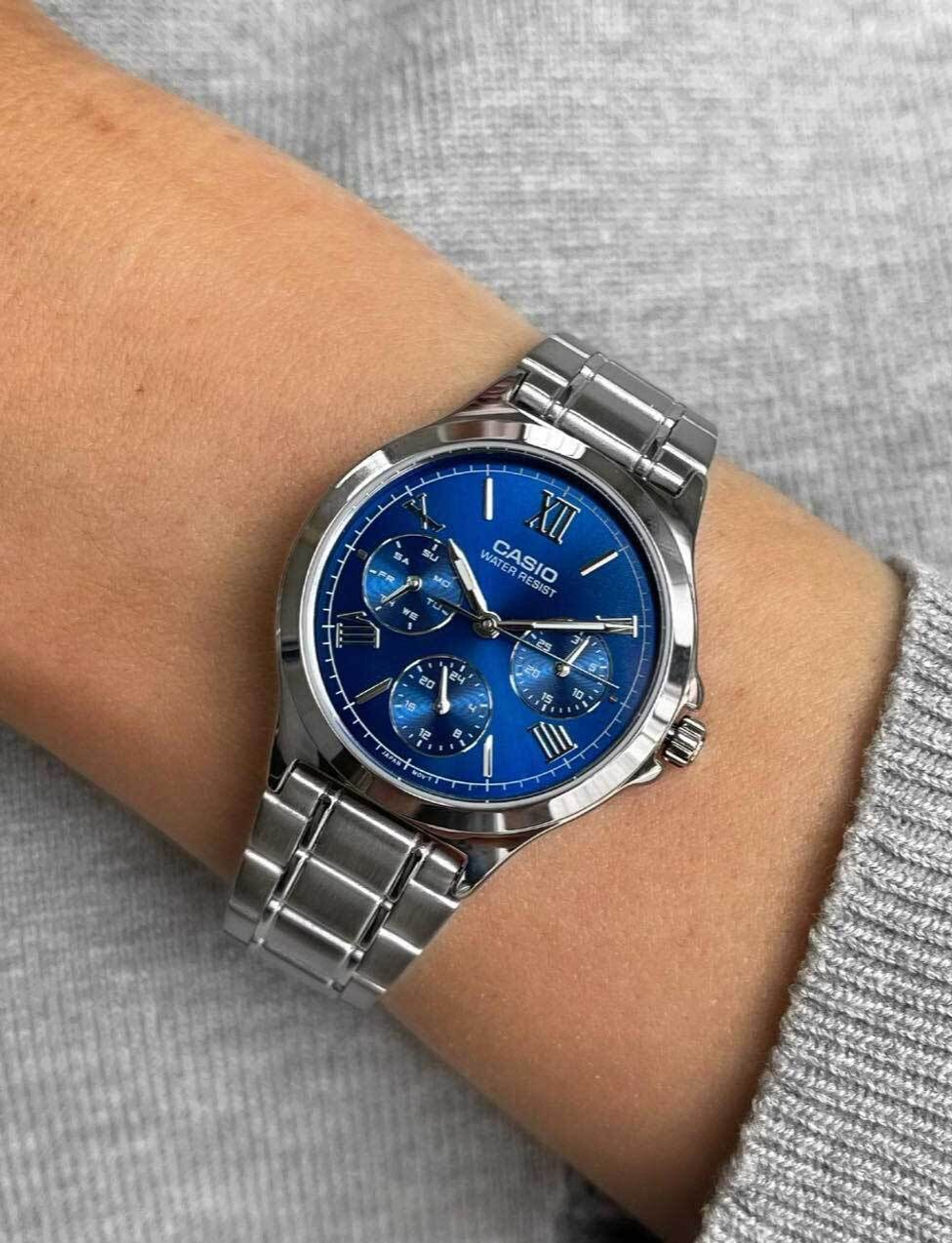 Женские наручные часы Casio LTP-V300D-2A2