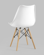Стул Eames Soft белый