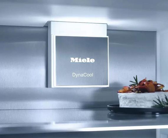 Холодильник Miele KFN 7795 С