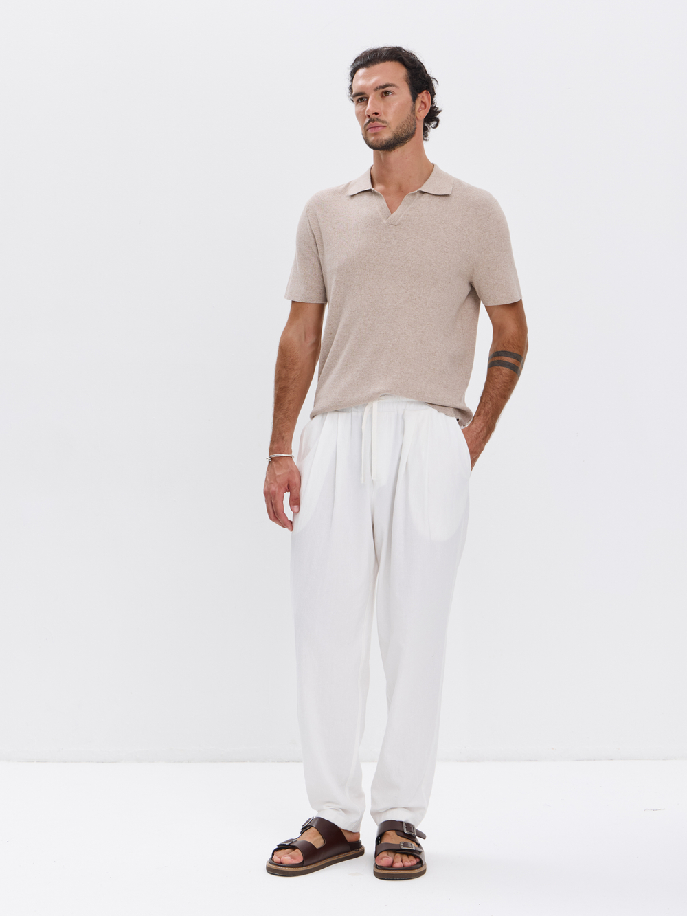 Штаны хлопковые с защипами