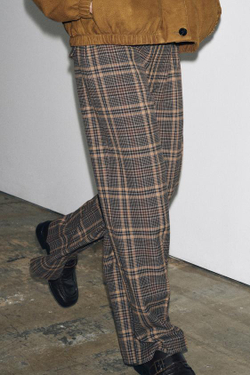 ZARA УКОРОЧЕННЫЕ БРЮКИ В КЛЕТКУ — ZW COLLECTION, РАЗНОЦВЕТНЫЙ