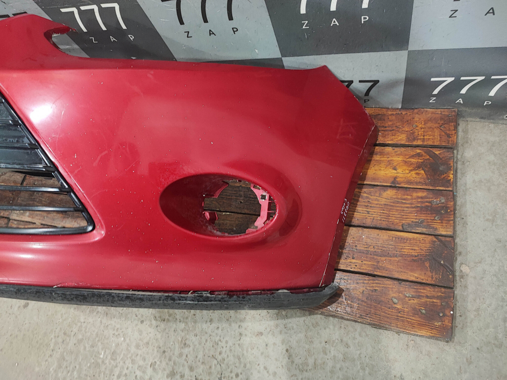 Бампер передний Ford Focus 3 11-15 Б/У Оригинал 1719342