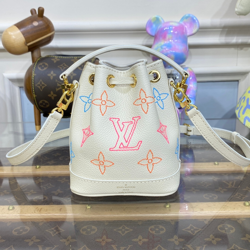 Louis Vuitton Nano Noe