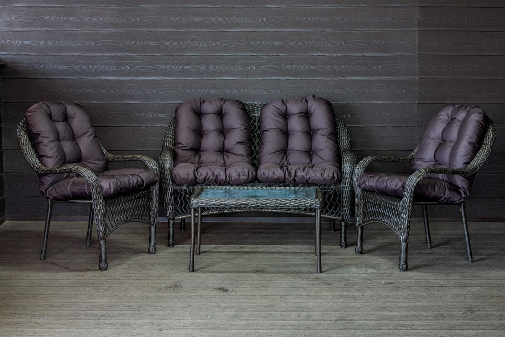 Садовый комплект из искусственного ротанга Мэдисон НЬЮ (Medison NEW) terrace set  с прямоугольным столиком с подушками на сиденье и спинку