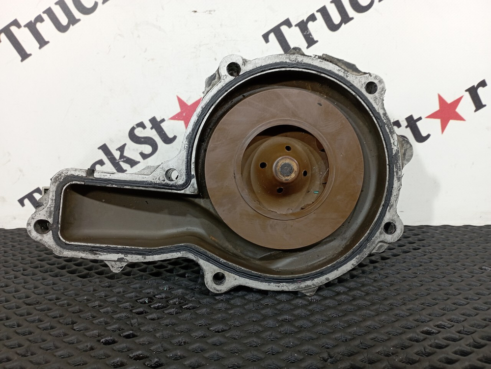 Насос водяной