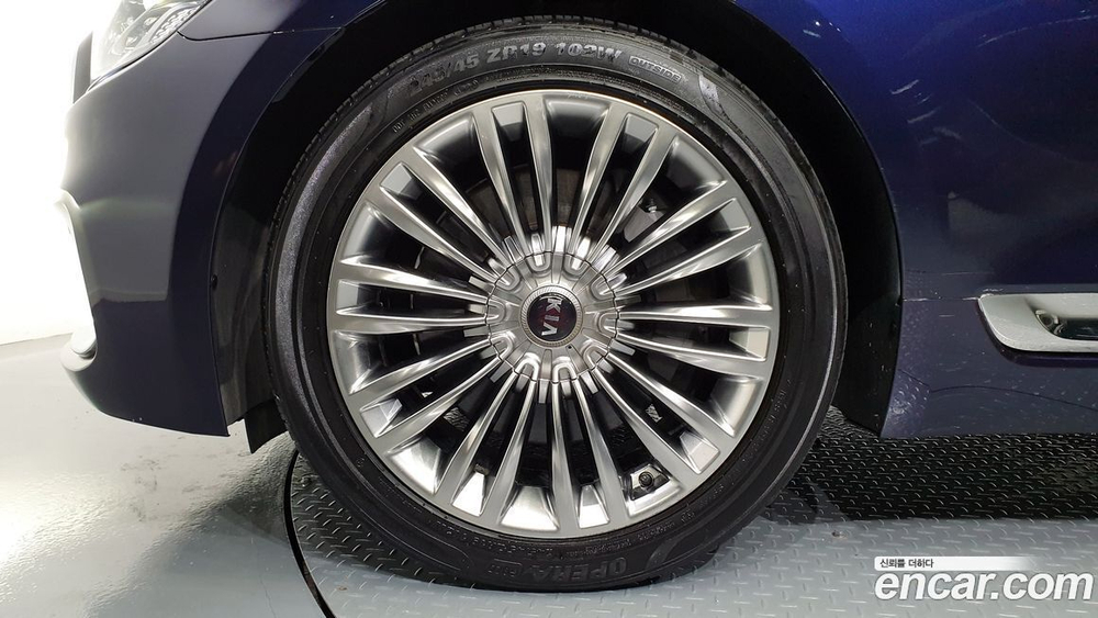 Kia The K9 (Quoris/K900) 3.8 GDI AWD (06.2020)