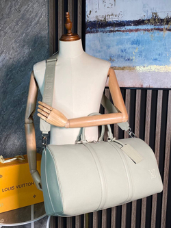 Сумка Louis Vuitton