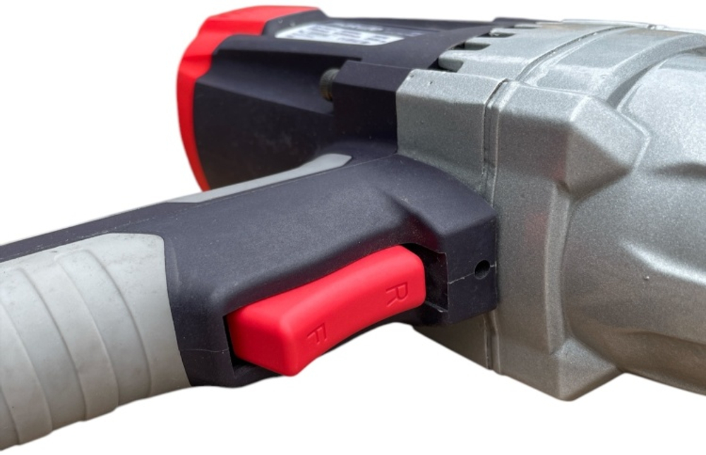 Электрический гайковерт Makute EW116