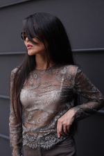 лонгслив из кружева