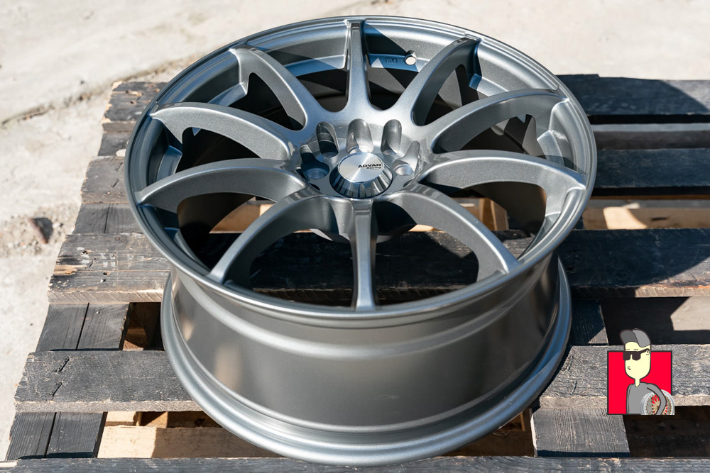 Комплект дисков Advan RS 17x8 et38 5x100/5x114.3
