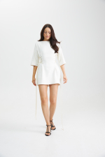 Платье со шнуровкой