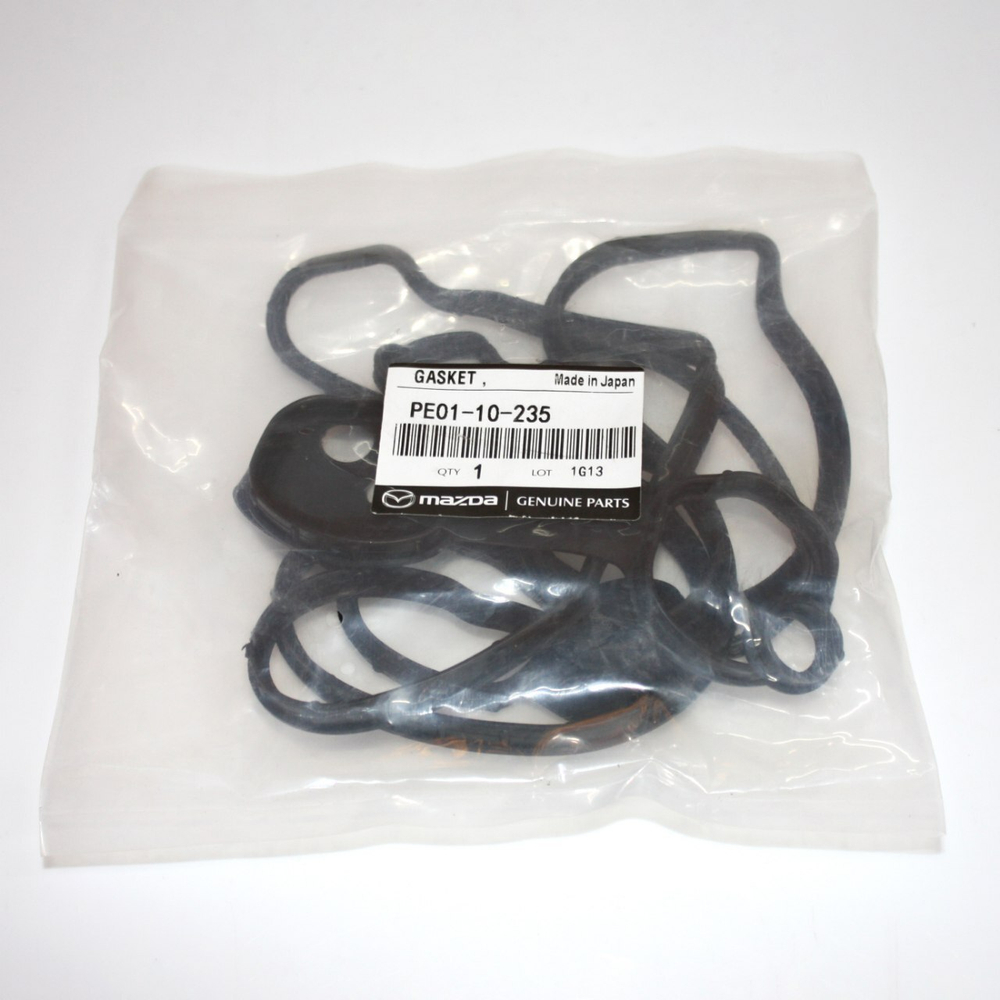 Прокладка клапанной крышки PE0110235 Mazda 3, 6, CX-3, CX-5, Мазда