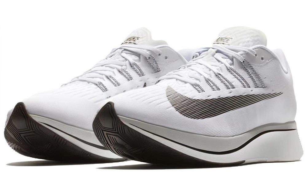 Кроссовки Nike Zoom Fly 1