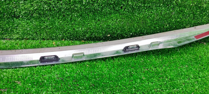 Молдинг крышки багажника Mercedes E W213 (2016-2021)