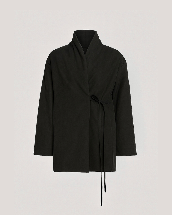 Куртка с шалевым воротником укороченная