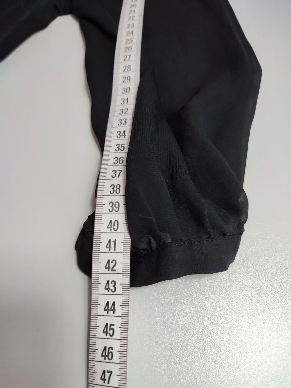 Блузка Oggi лаконичная 46 размер