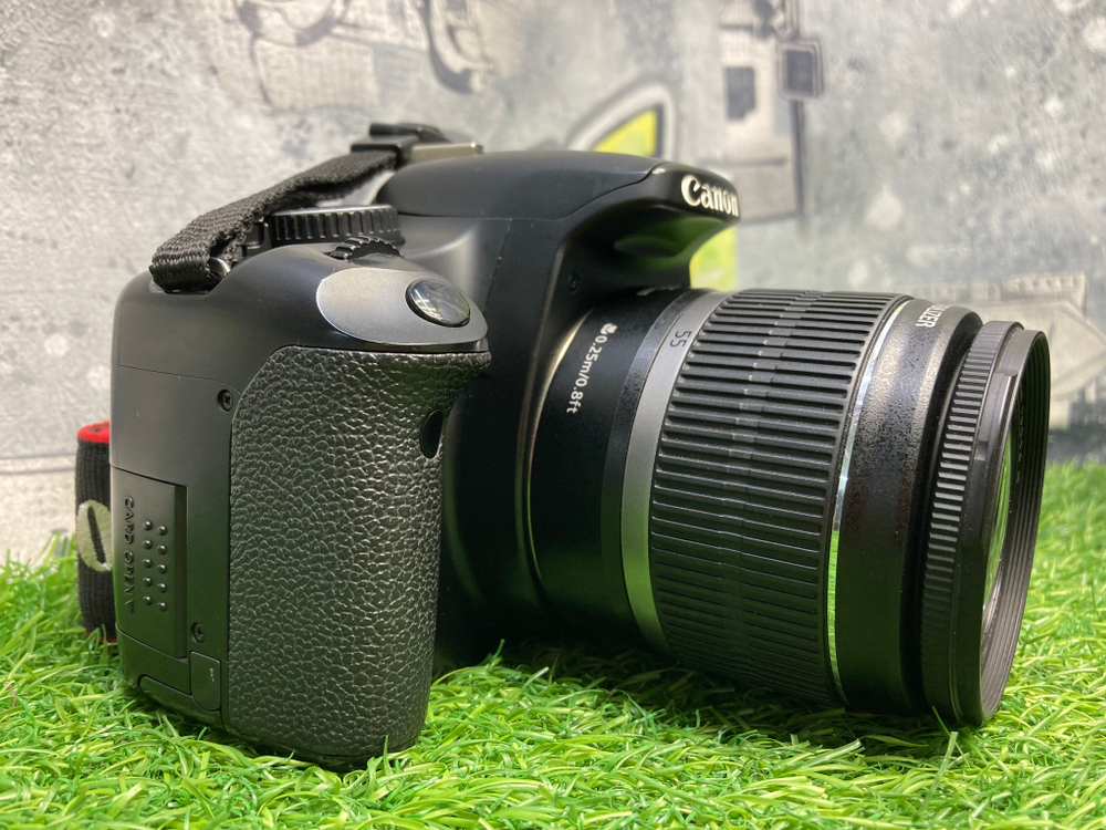 Canon 500D kit 18-55 mm 3.5-5.6 IS 45.000 кадров