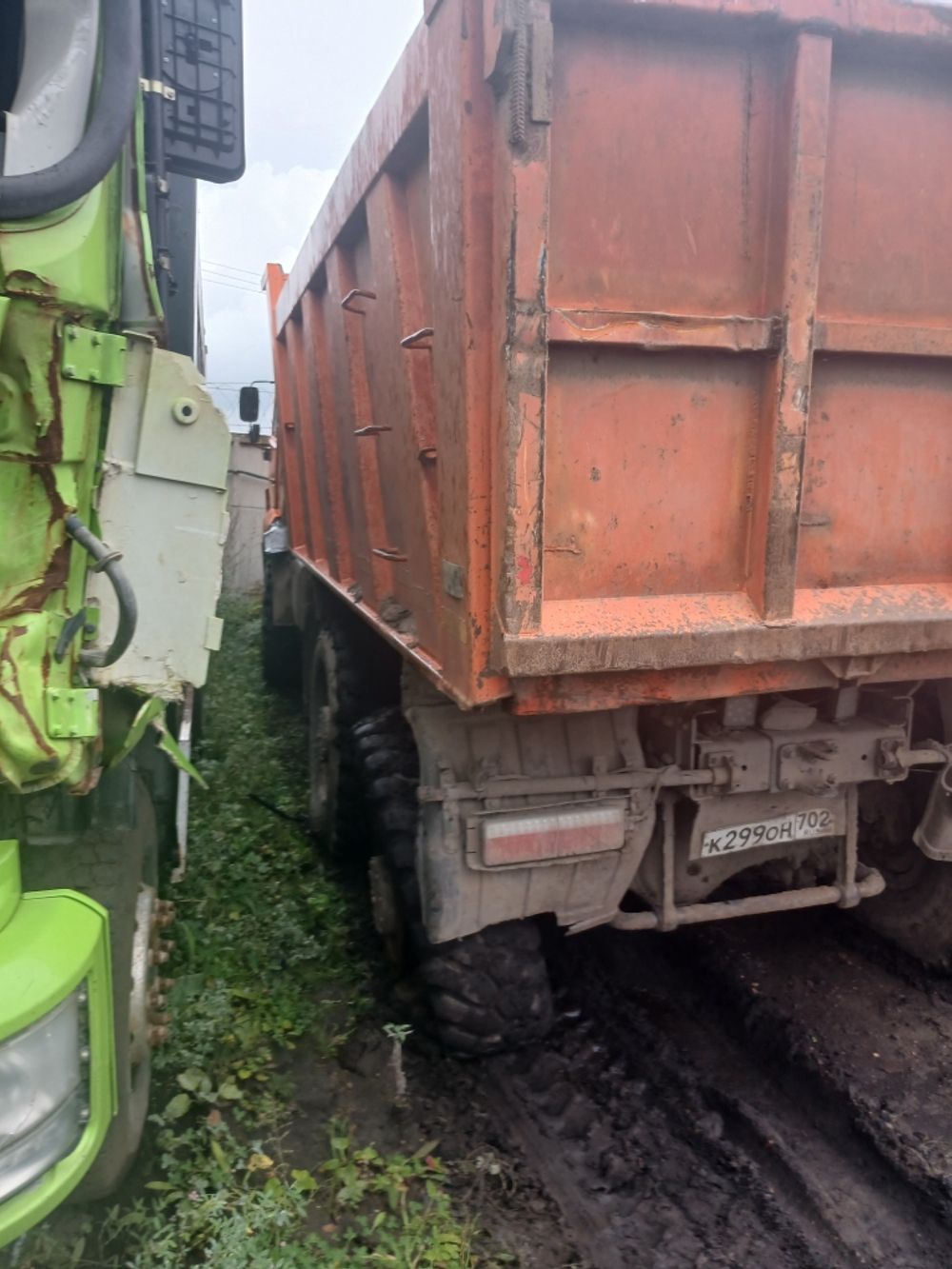 КамАЗ 65222 6x6 Самосвал 65222-53 (Дизельный, 11,8 л, 400 л.с., МТ)