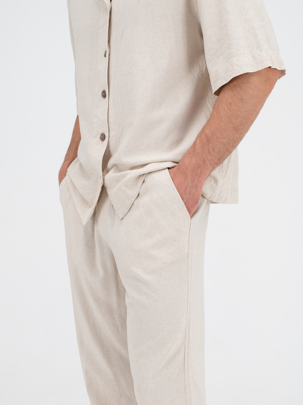 Костюм льняной с брюками. Песок