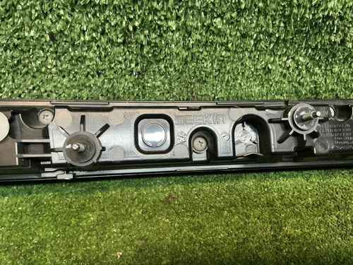 Фонарь крышки багажника Geely Preface (2024-н.в.)