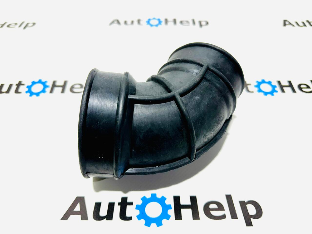 Патрубок воздушного фильтра 16578-0W001 Nissan