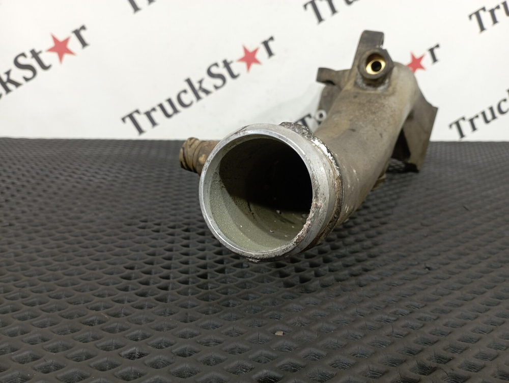 Патрубок системы охлаждения 2021г.