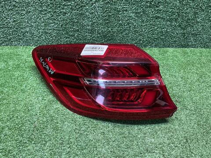 Фонарь левый внешний Hongqi HS5 (2019-н.в.)