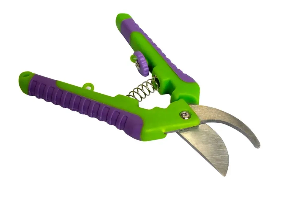 Секатор садовый с фиксацией(L-145мм) WMC TOOLS WMC-TG1306009-B