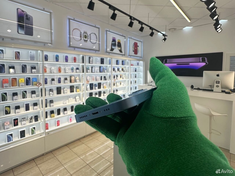 iPhone 14 128 ГБ б/у